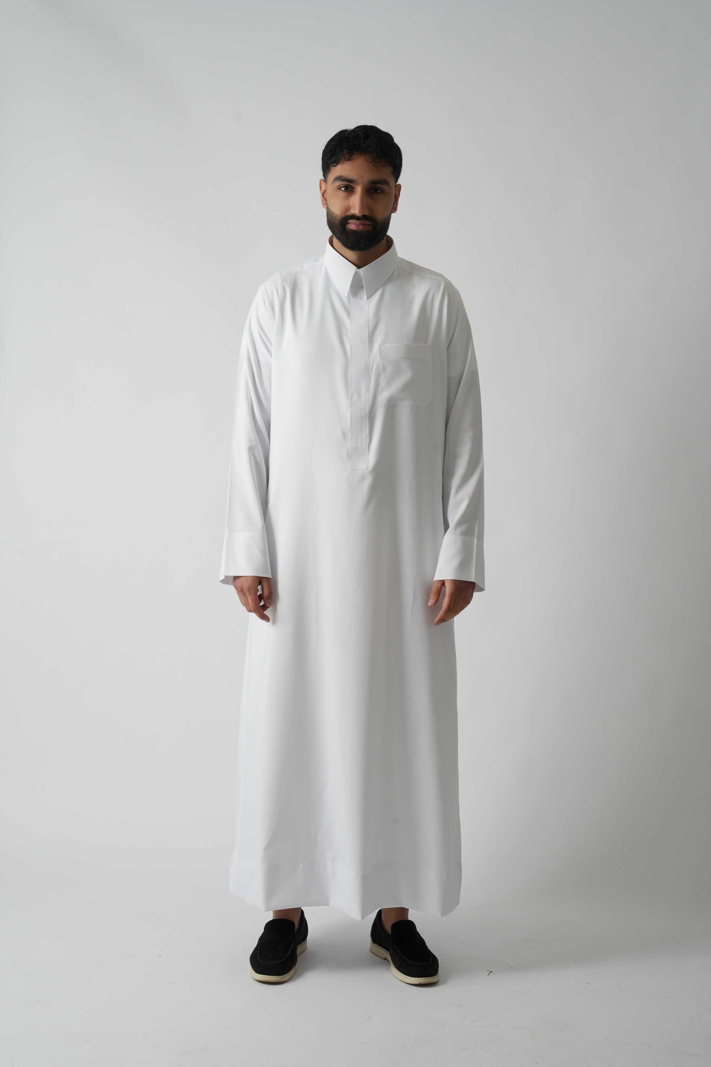 Qatari Kandoura – Der weiße Oryx