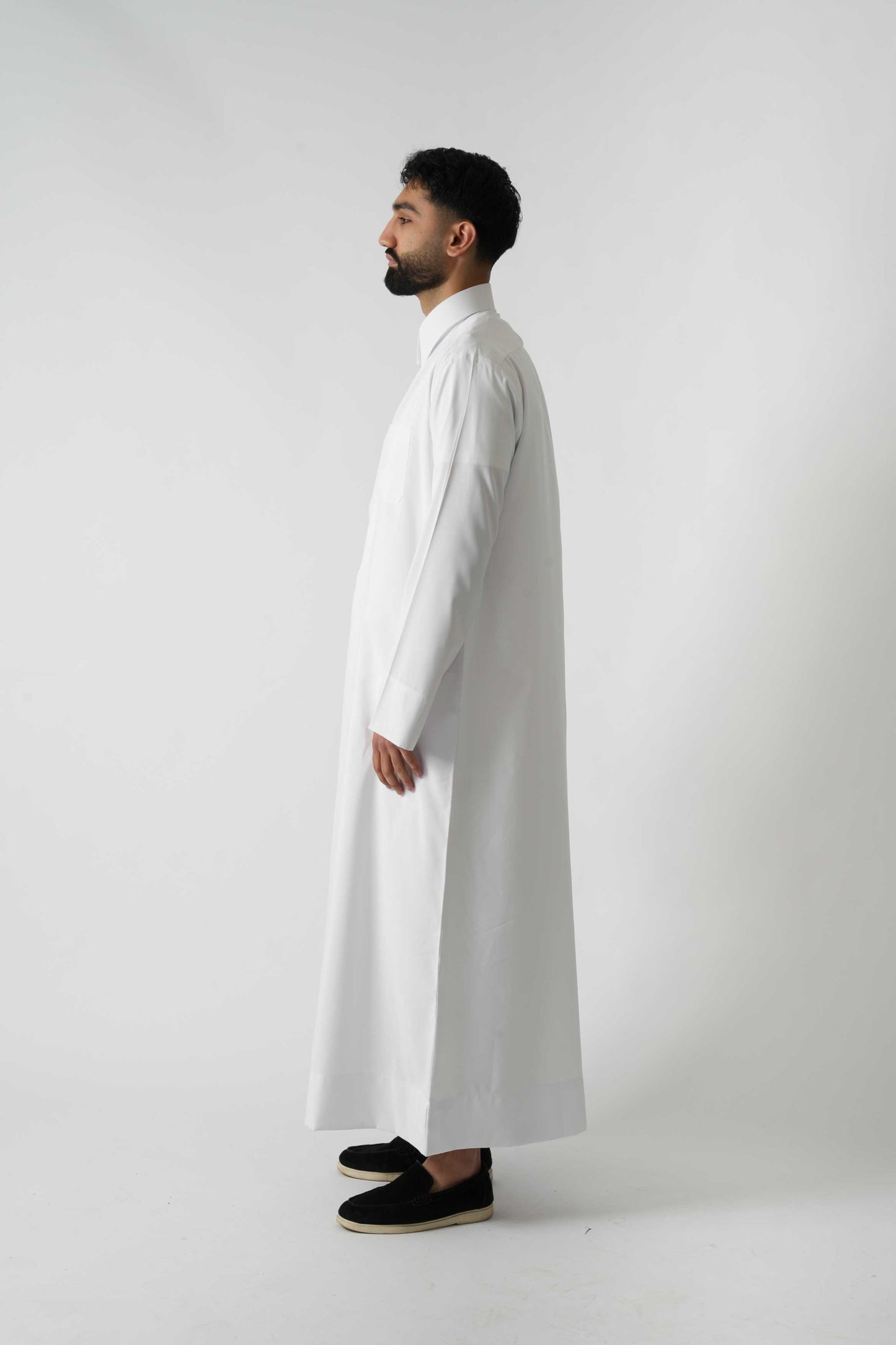 Qatari Kandoura – Der weiße Oryx