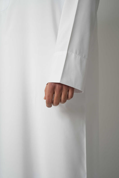 Qatari Kandoura – Der weiße Oryx